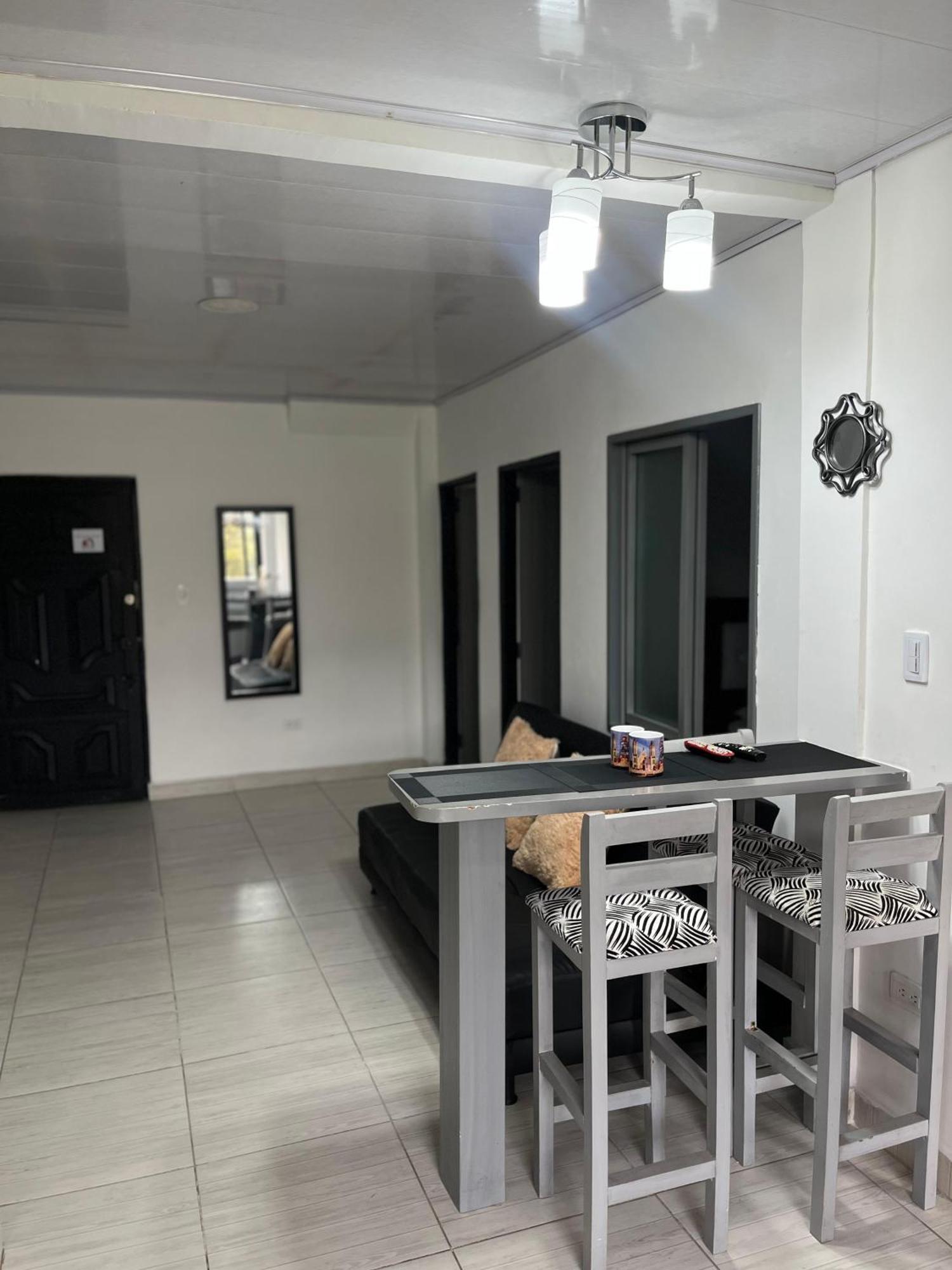 סנטה רוזה דה כבאל Apartamentos Family מראה חיצוני תמונה
